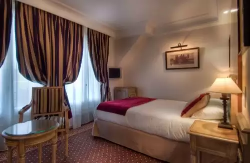 BEST WESTERN PREMIER Hôtel Trocadéro la Tour – Superior Room