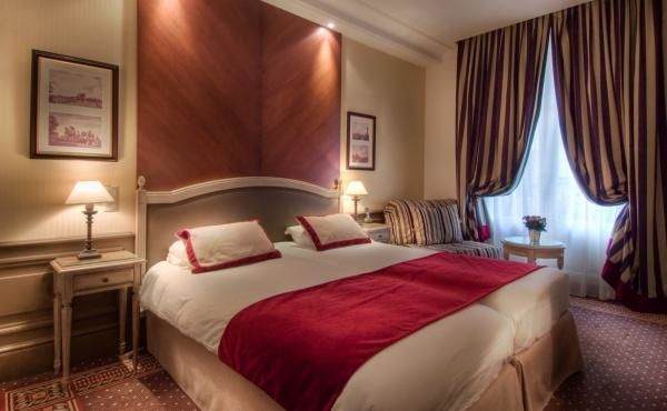 BEST WESTERN PREMIER Hôtel Trocadéro la Tour – Quarto Triplo
